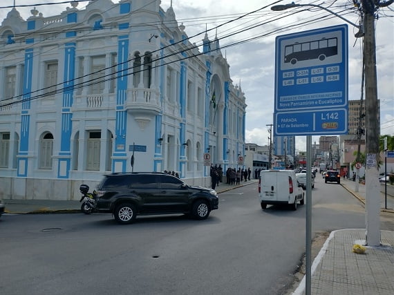 Paradas de ônibus da Cidade Alta sofrem mudanças de linhas a partir desta segunda-feira (14) - BAND RN: Portal de Notícias, Vídeos, Imagens, Entrevistas, Debates e Transmissões Ao Vivo, diretamente da TV Paradas de ônibus da Cidade Alta sofrem mudanças de linhas a partir desta segunda-feira (14) - BAND RN: Portal de Notícias, Vídeos, Imagens, Entrevistas, Debates e Transmissões Ao Vivo, diretamente da TV
