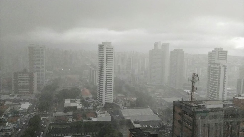 Natal registra chuvas de até 160 mm e cidade entra em calamidade pública - BAND RN: Portal de Notícias, Vídeos, Imagens, Entrevistas, Debates e Transmissões Ao Vivo, diretamente da TV BAND RN Natal registra chuvas de até 160 mm e cidade entra em calamidade pública - BAND RN: Portal de Notícias, Vídeos, Imagens, Entrevistas, Debates e Transmissões Ao Vivo, diretamente da TV BAND RN