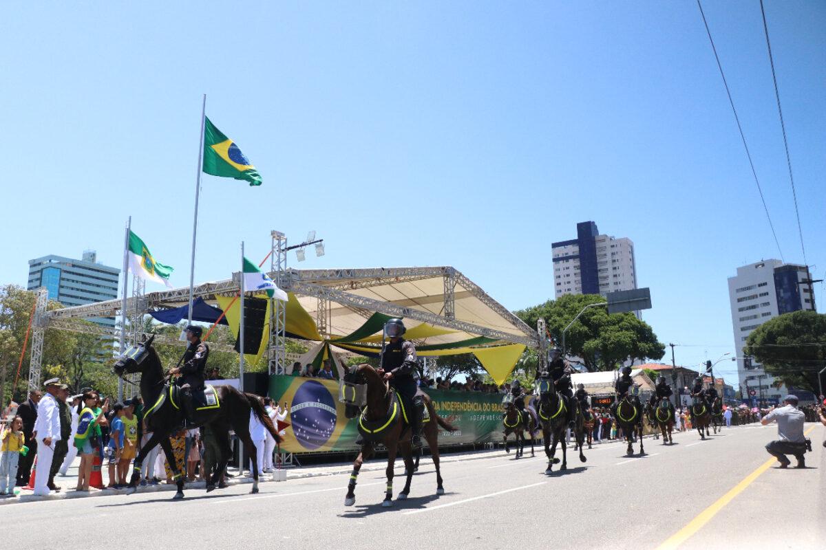 FOTOS: Veja imagens do Desfile Cívico-Militar realizado neste 7 de Setembro em Natal - BAND RN: Portal de Notícias, Vídeos, Imagens, Entrevistas, Debates e Transmissões Ao Vivo, diretamente da TV BAND RN FOTOS: Veja imagens do Desfile Cívico-Militar realizado neste 7 de Setembro em Natal - BAND RN: Portal de Notícias, Vídeos, Imagens, Entrevistas, Debates e Transmissões Ao Vivo, diretamente da TV BAND RN